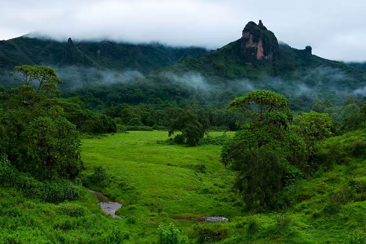Trekking Routes